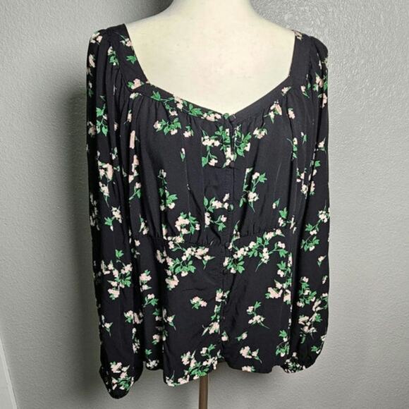 Floral Black Rayon Blouse with Smocked‎ Waist and Blousy Sleeves Size 2x - Picture 3 of 12